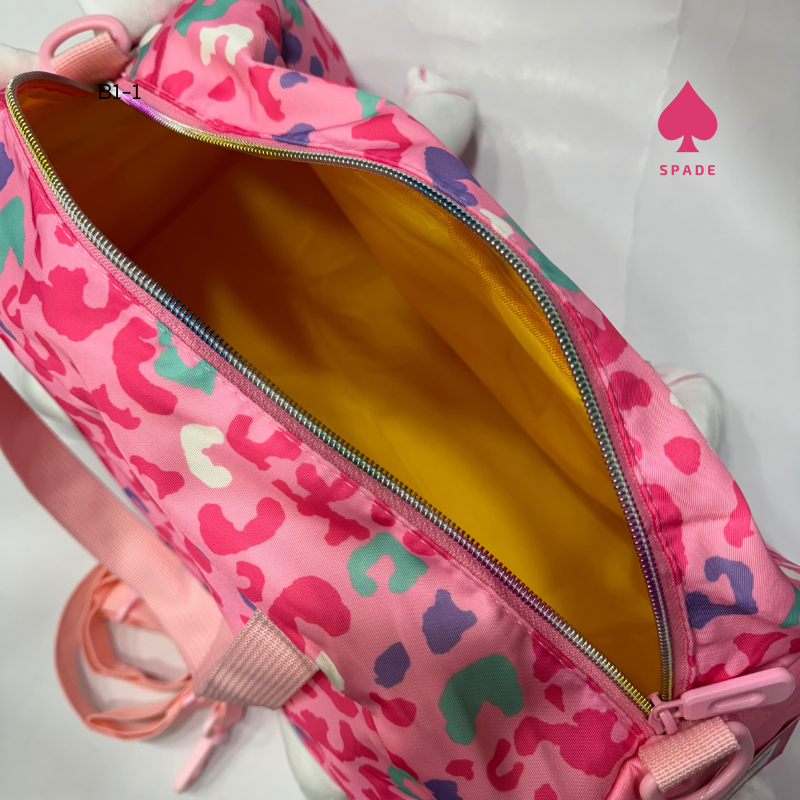 Kids Bunny Burrow Duffel Bag B1-1_1